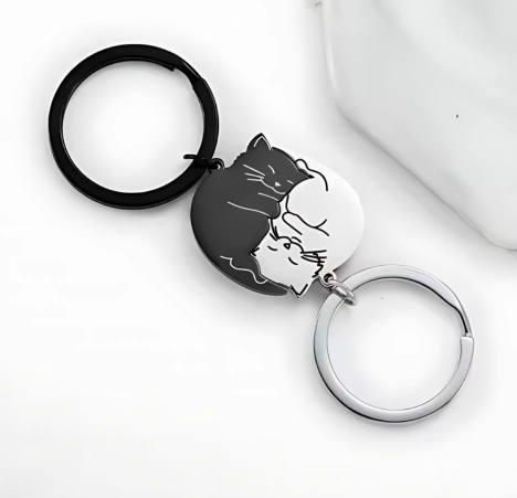 Luxury Cuddling Cats Matching Keychain